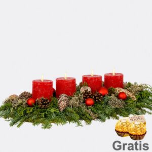 Rotes längliches Adventsgesteck