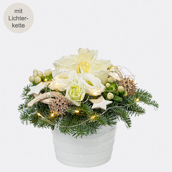 Arrangement Winterwunderland mit Lichterkette