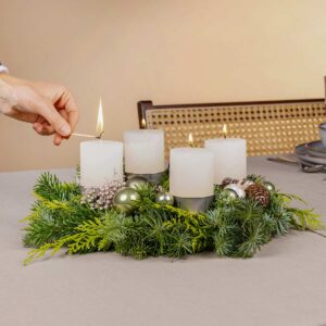 Adventskranz modern White Magic