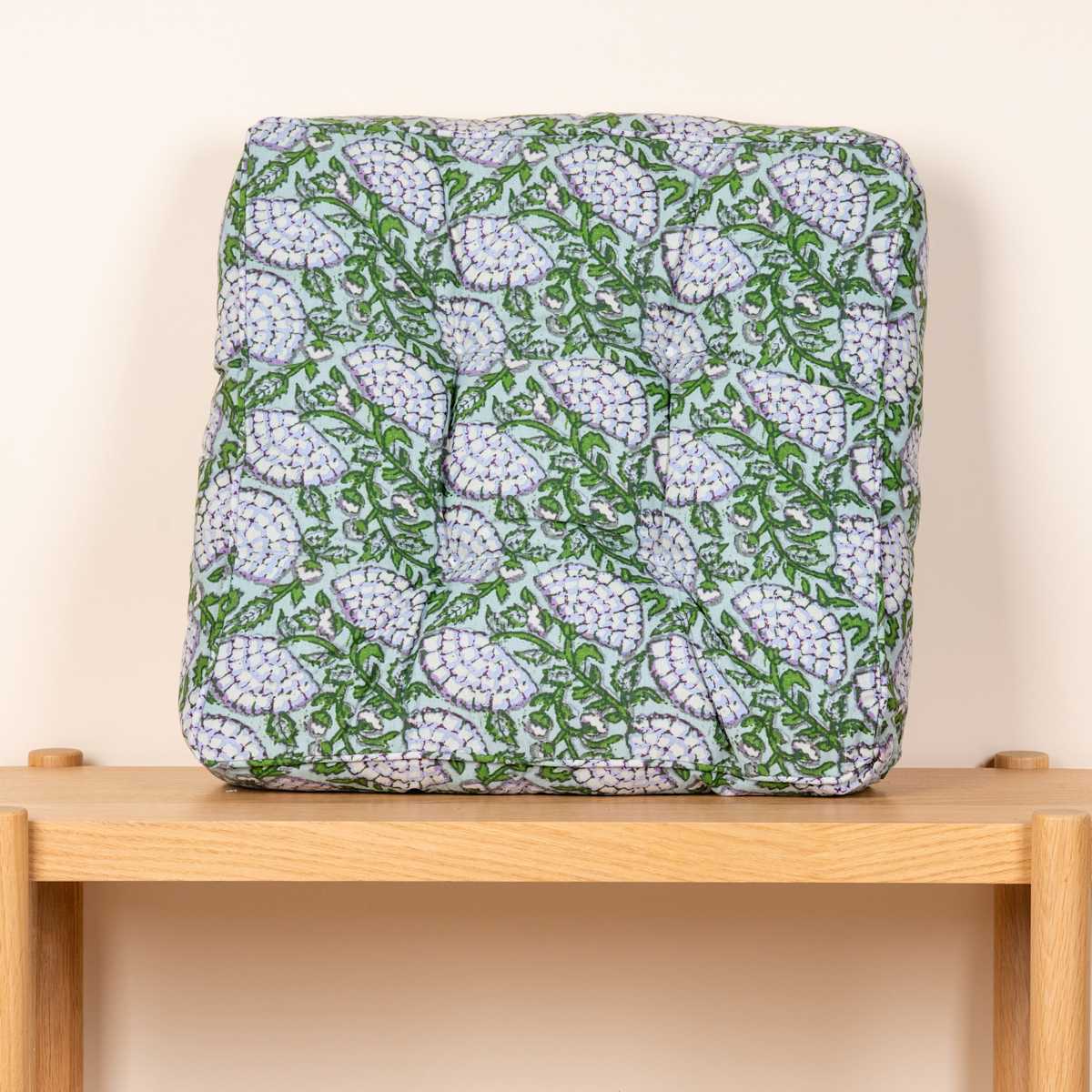 Matratzenkissen Blütendesign Grün