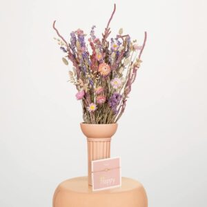 Trockenblumenstrauss Lucky Pink mit Herz-Armband