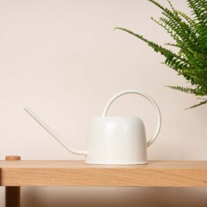 Metall Gießkanne Cremeweiß