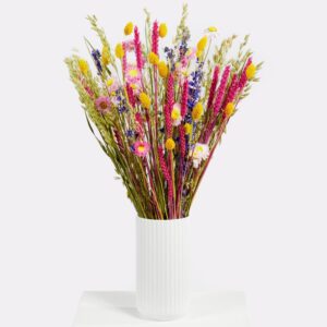 Bunter Wildblumenstrauß