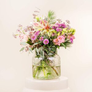 Rosalie mit Lieblings-Vase M