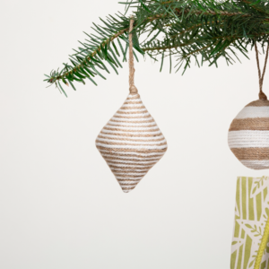 Weihnachtskugel Zwiebel Natur