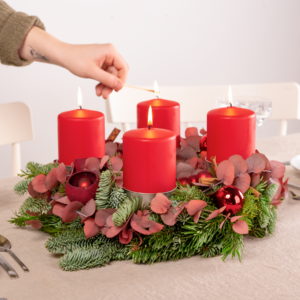 Roter Adventskranz Shiny Red