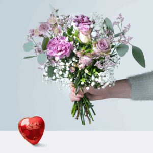 Blumenpost mit Lindt Herz-Schokolade
