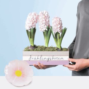 Frühlingsbote mit Blüten-Dekoteller
