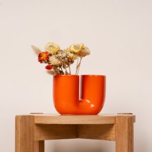 Steingut Vase Bogenform Orange Symmetrisch