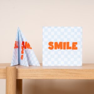 Papierservietten Karomuster Schriftzug "Smile"  - 20 tlg.
