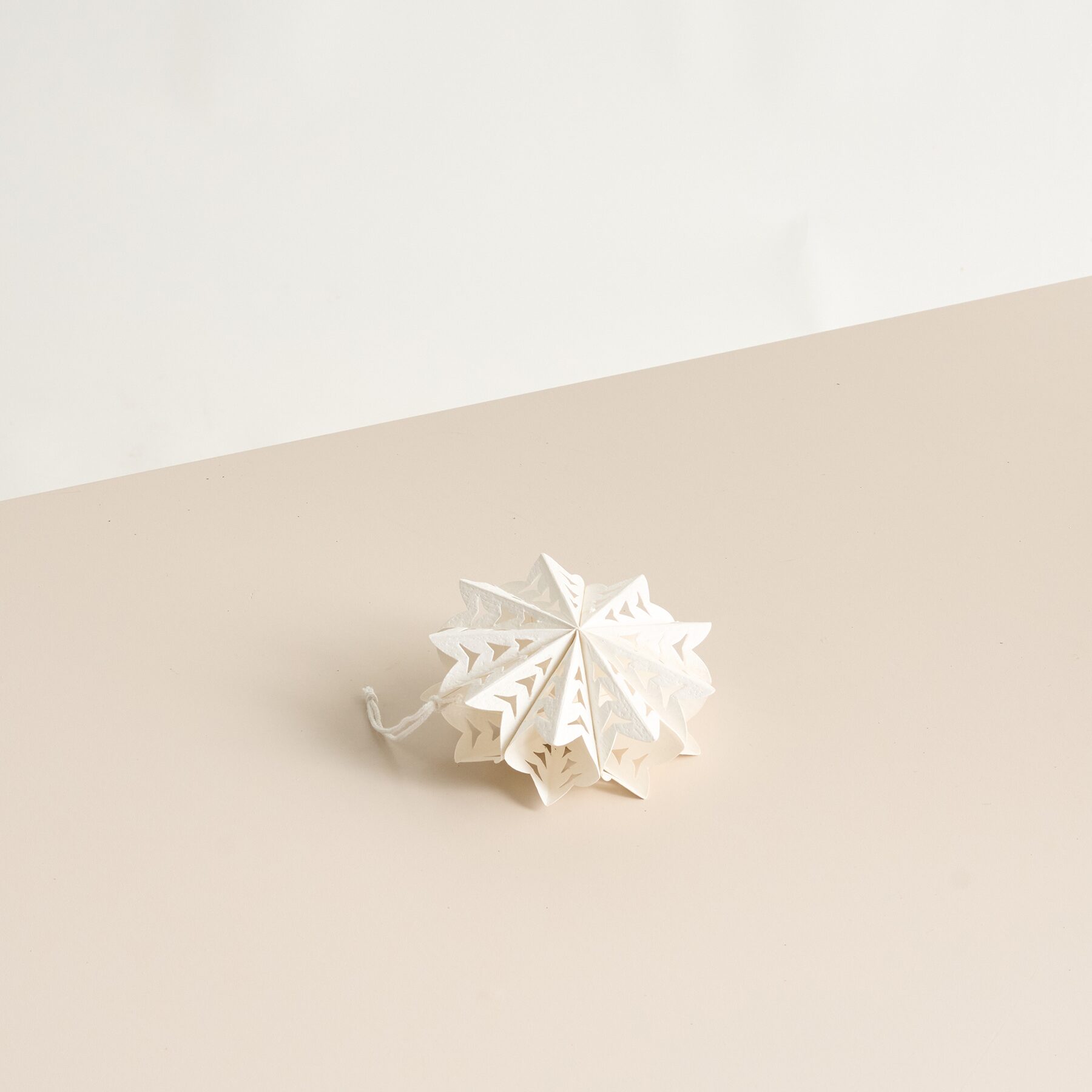Deko Hänger Papier Schneeflocke Weiß
