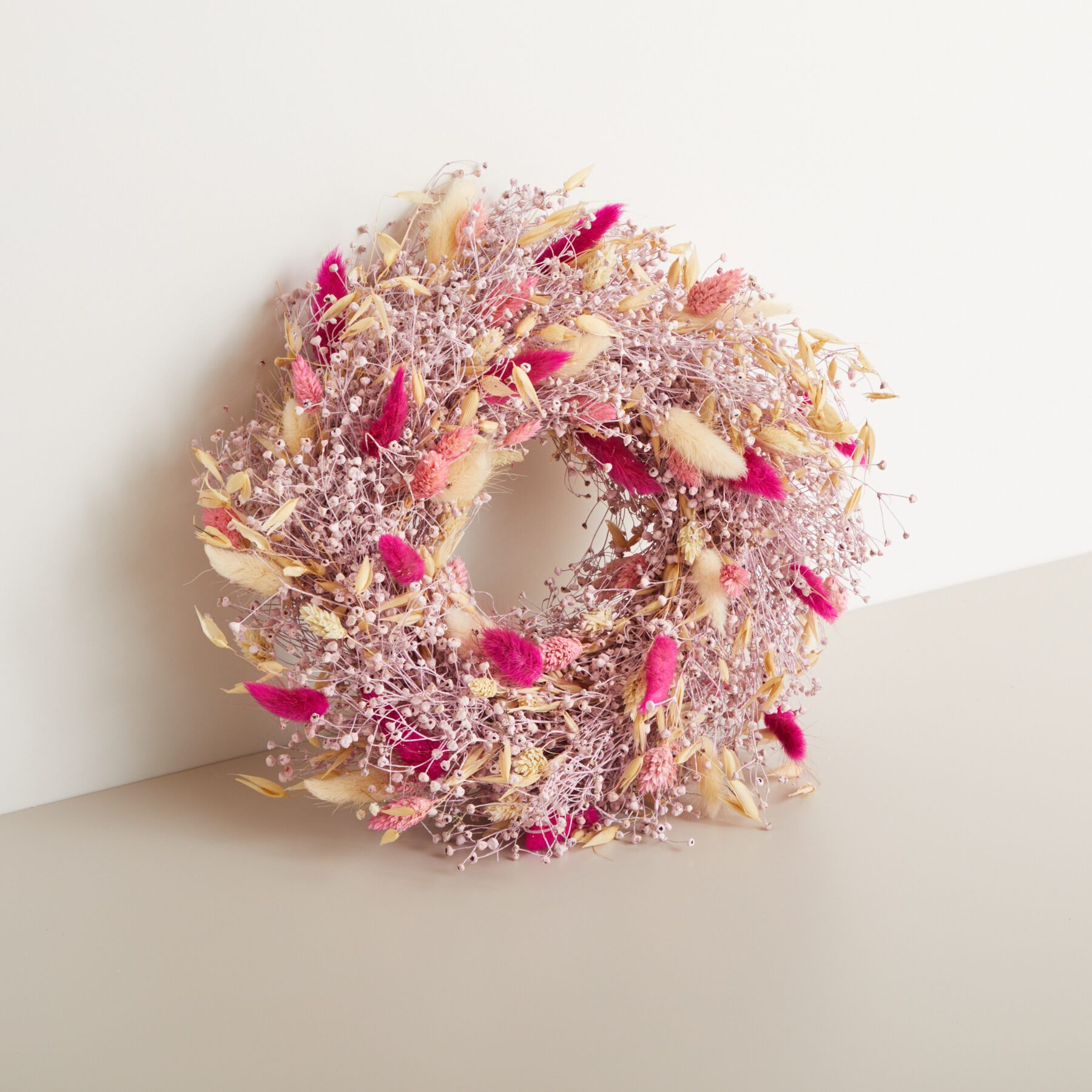 Trockenblumenkranz Flowerpower Beige
