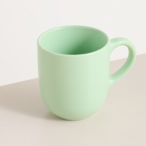 Steingut Becher Pastell Hellgrün