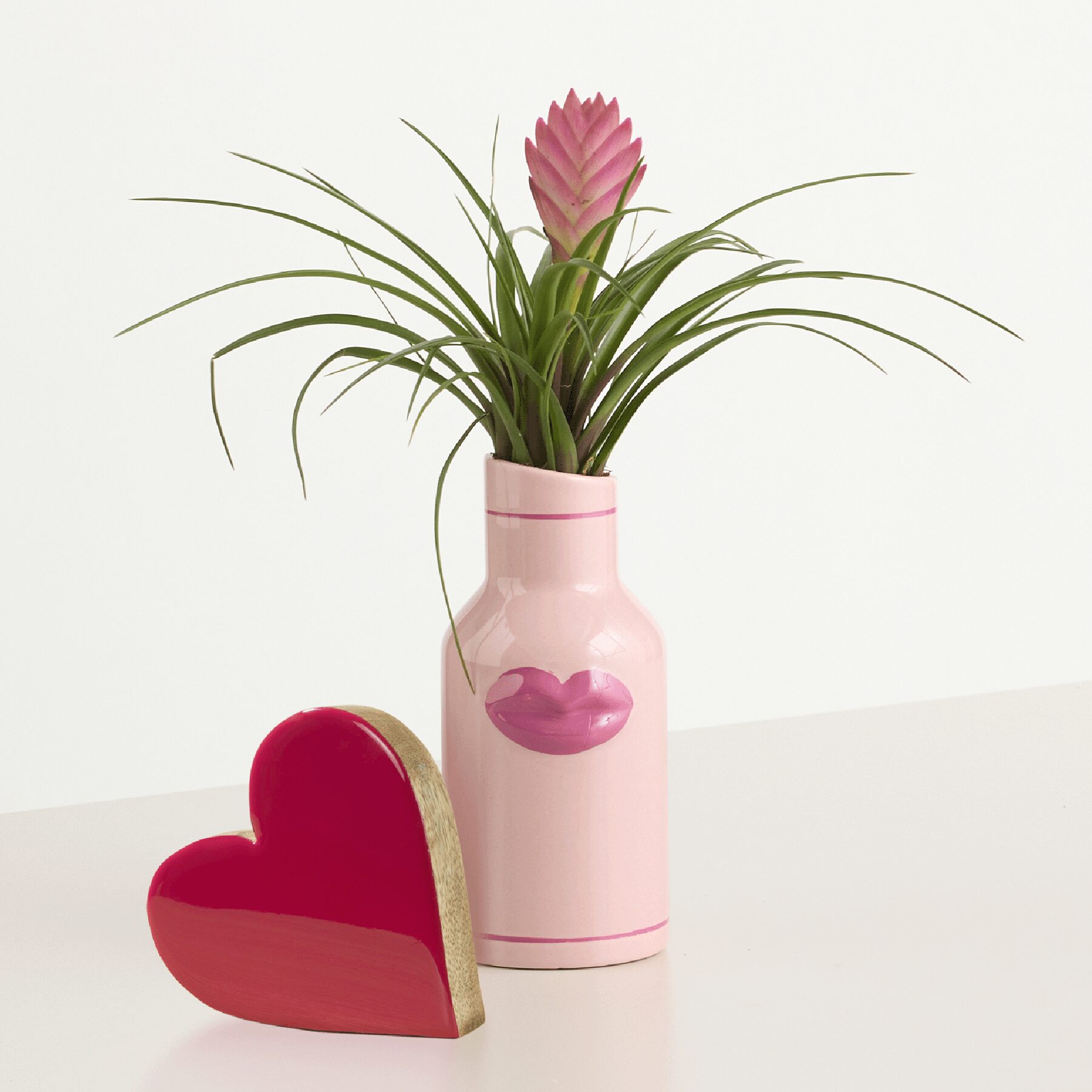 XOXO mit Deko-Aufsteller Herz Holz