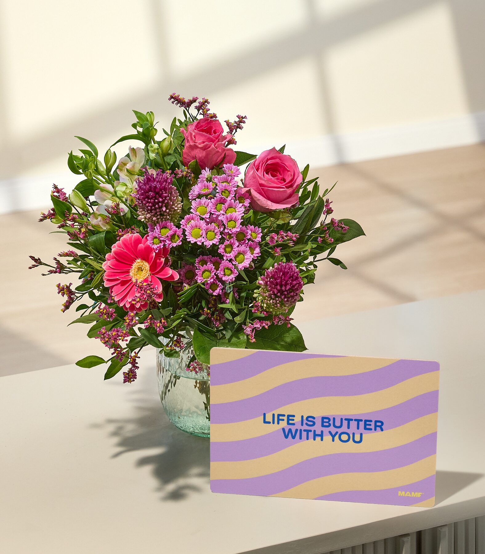 Für dich mit Früchstücksbrettchen Life is butter with you