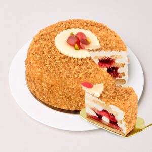 Dessert-Haselnusskrokant-Torte Dessert-Haselnusskrokant-Torte